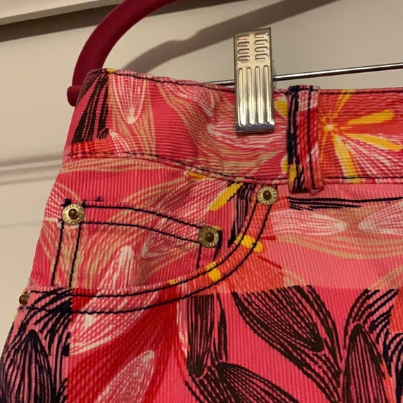 Lilly Pulitzer Coeli Pink Skirt, size 6. - Picture 3 of 16